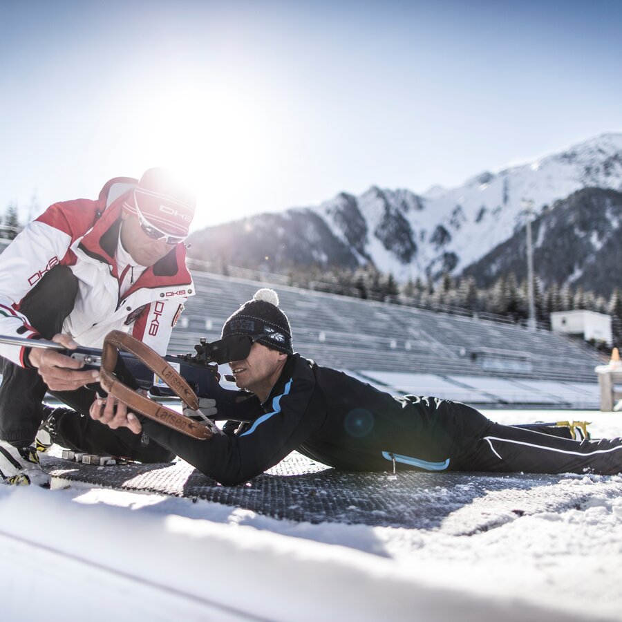Shooting lying down in the biathlon stadium | © Manuel Kottersteger