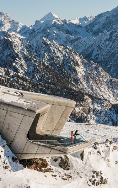 Die imposante Terrasse des MMM Corones. | © Harald Wisthaler